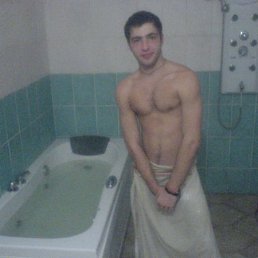 Лёня, Киев